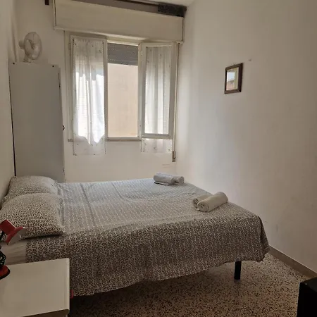 Seaside Retreat, 300 Meters From The Sea Apartament